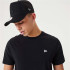 Camiseta New Era Essentials Negro Hombre