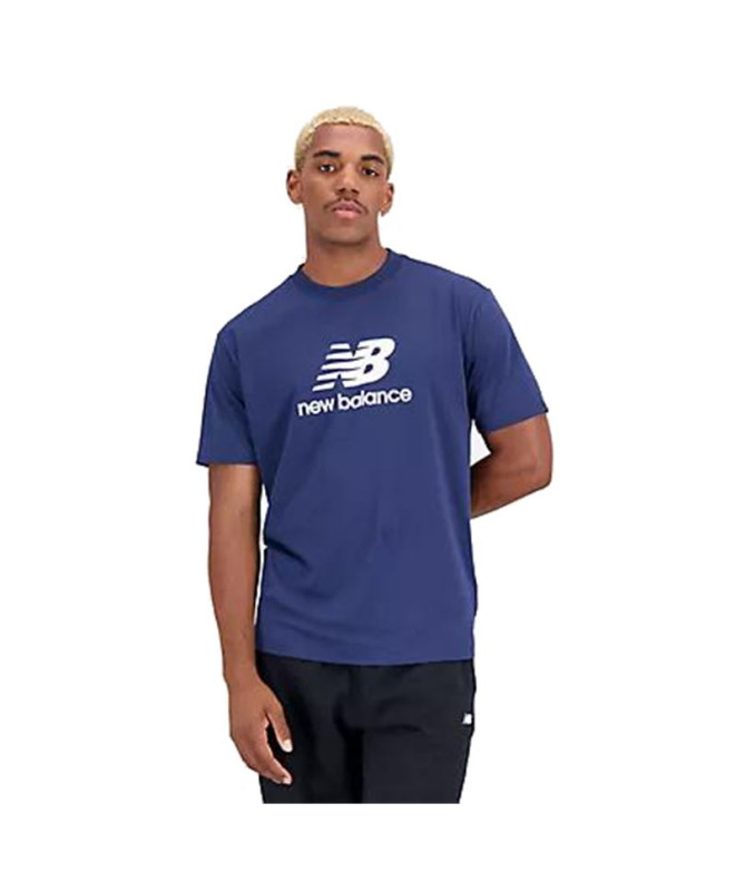 Camiseta New Balance Essentials Stacked Logo...
