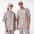 Camiseta New Era League Essentials Oversized New York Yankees Beige Unisex