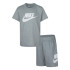 Conjunto Nike Club & Short Set Infantil Gris