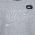 Camiseta Nike Club+ Futura Niño Gris