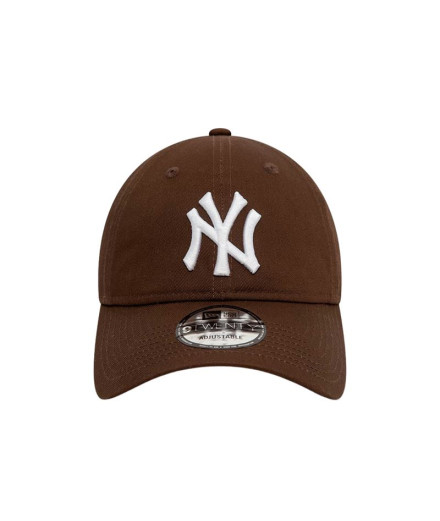 Gorra New Era New York Yankees League Essential Marrón