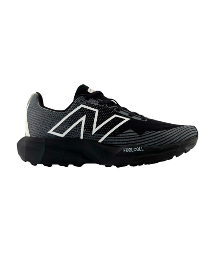 Zapatillas de Trail New Balance FuelCell Venym Negro