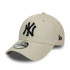 Gorra New Era New York Yankees Essential Beige 9FORTY