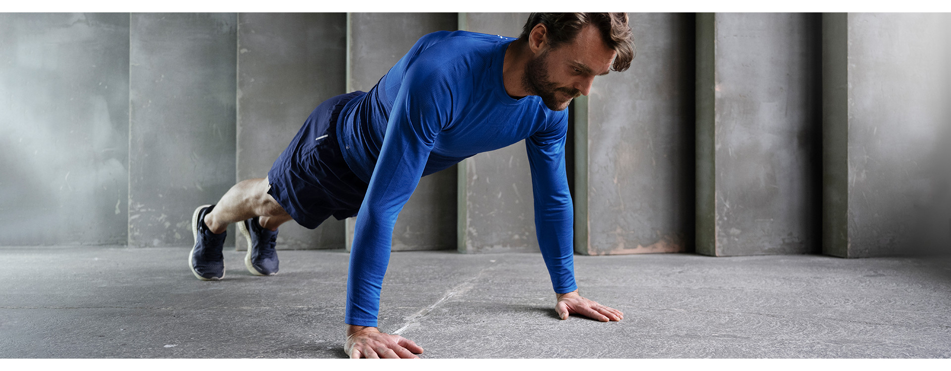Domina los Push-ups: Explora las Variaciones para un Cuerpo Fuerte y Tonificado Domina los Push-ups: Explora las Variaciones para un Cuerpo Fuerte y Tonificado